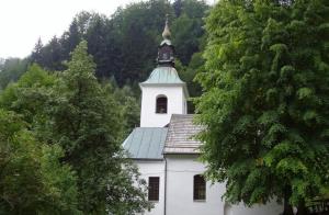 Cerkev Sv. Lenart Gornji Grad